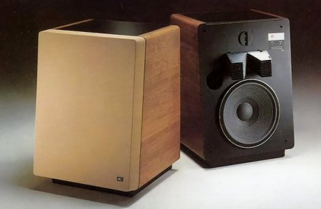 20150509104137_JBL-l300-Summit-pair.jpg