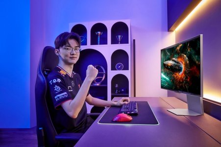 Samsung-Digital-Appliances-Gaming-Monitors-No.-1-2025-Six-Consecutive-Years-Odyssey-Quantum-Do...jpg