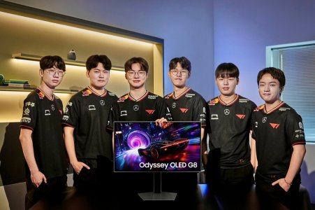 Samsung-Digital-Appliances-Gaming-Monitors-No.-1-2025-Six-Consecutive-Years-Odyssey-Quantum-Do...jpg