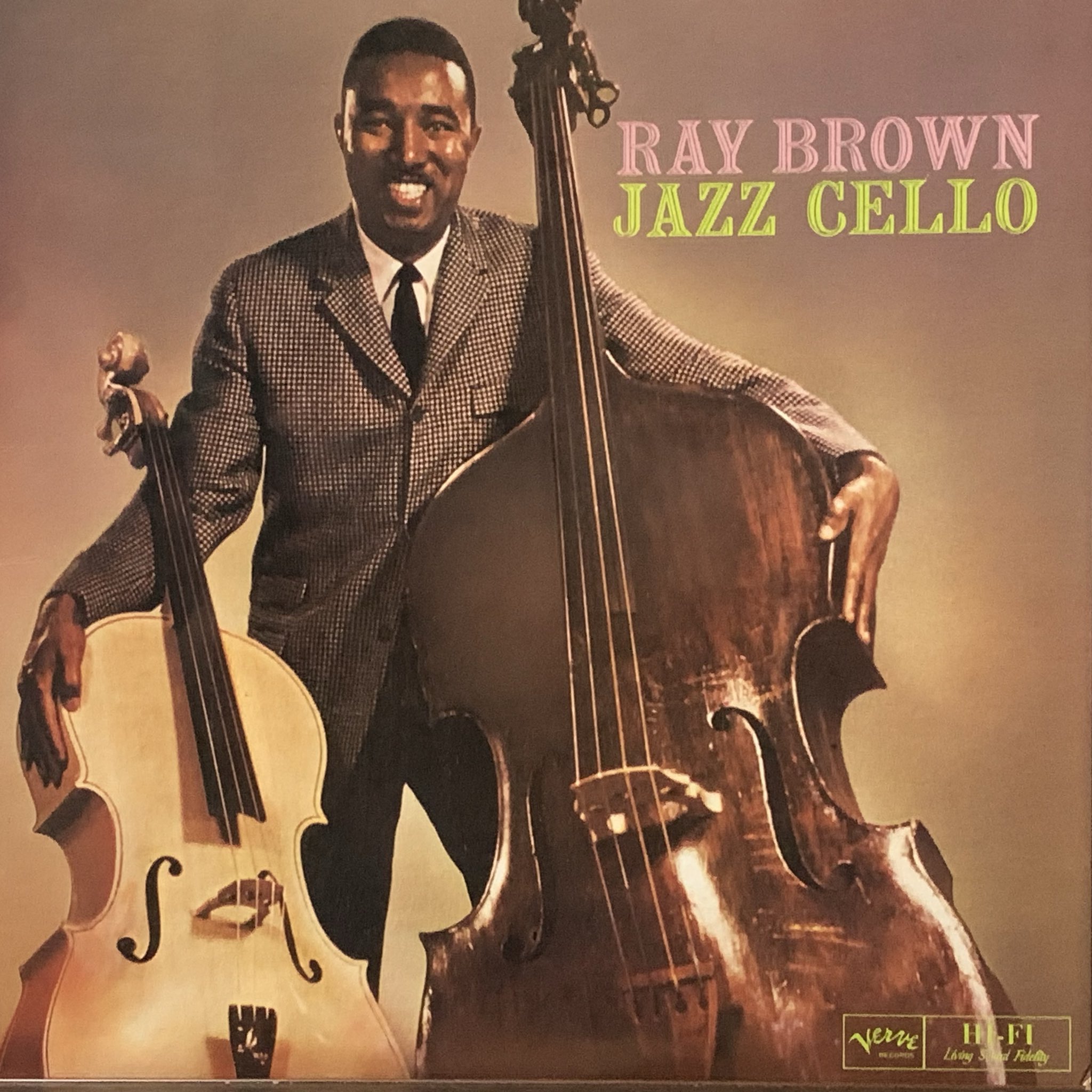 G3IOPTsbgAE3_Jc.jpg:large