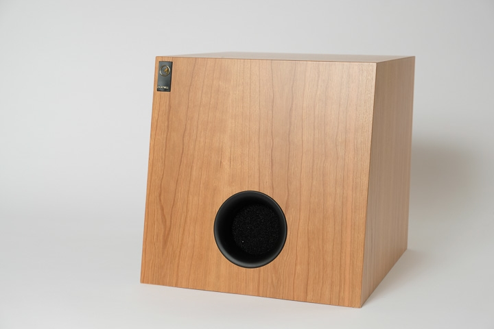 www.hifiplus.com