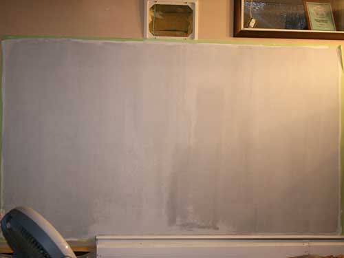 DIY Projector Screens - Part I - Paint Your Own Projection Screen
