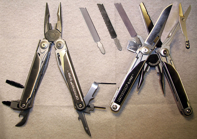 800px-Leatherman_Surge.jpg